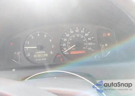 1998 Toyota Corolla Le z USA, uszkodzony, nr VIN 2T1BR18E2WC019524